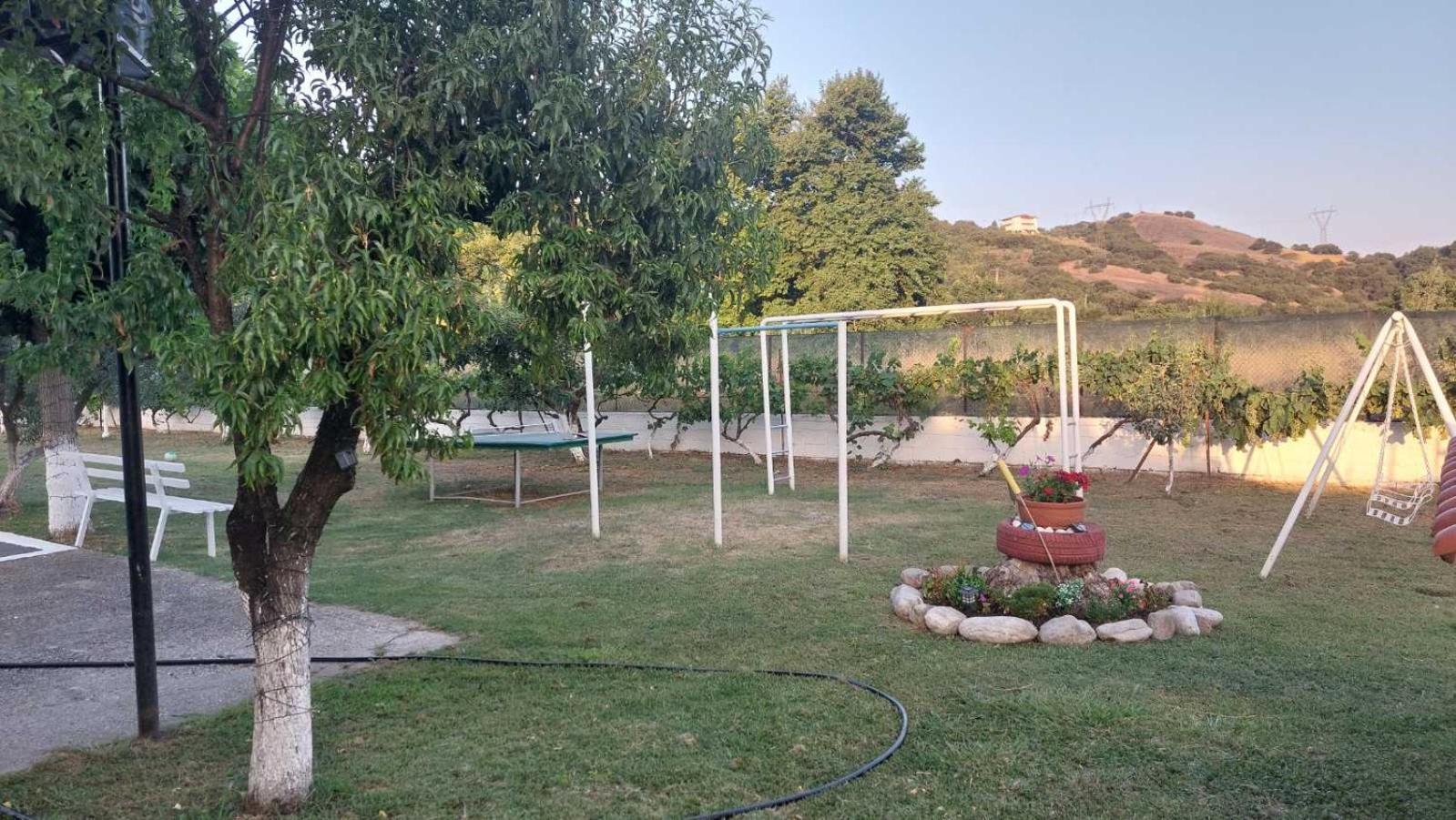 卡兰巴卡 Pomegranate Tree House - Meteora旅馆 外观 照片